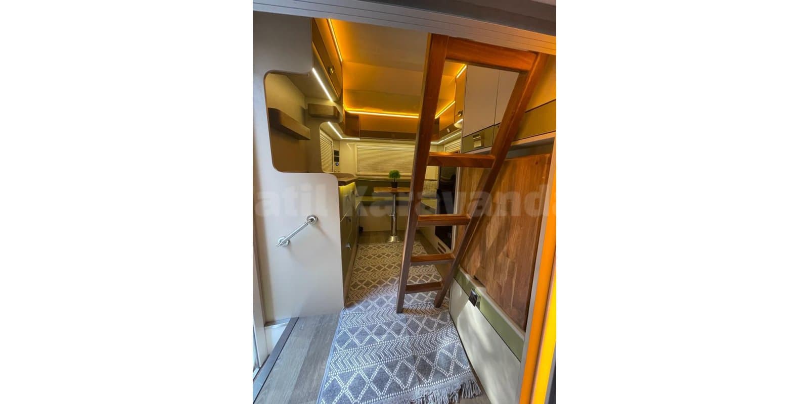 2021 Yapımı 4 Kişilik Motokaravan Manuel Vites Freedom - Görsel 10