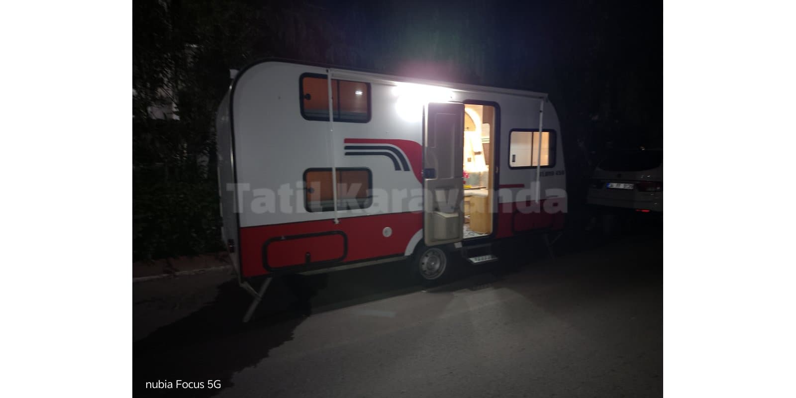 Ev Konforunda Tam Donanımlı 6 Kişilik Lüks Kiralık Karavan