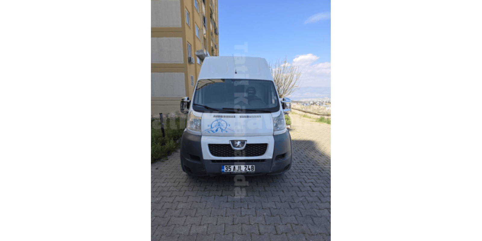 İzmir Kuşadasinda Aile Karavanı
